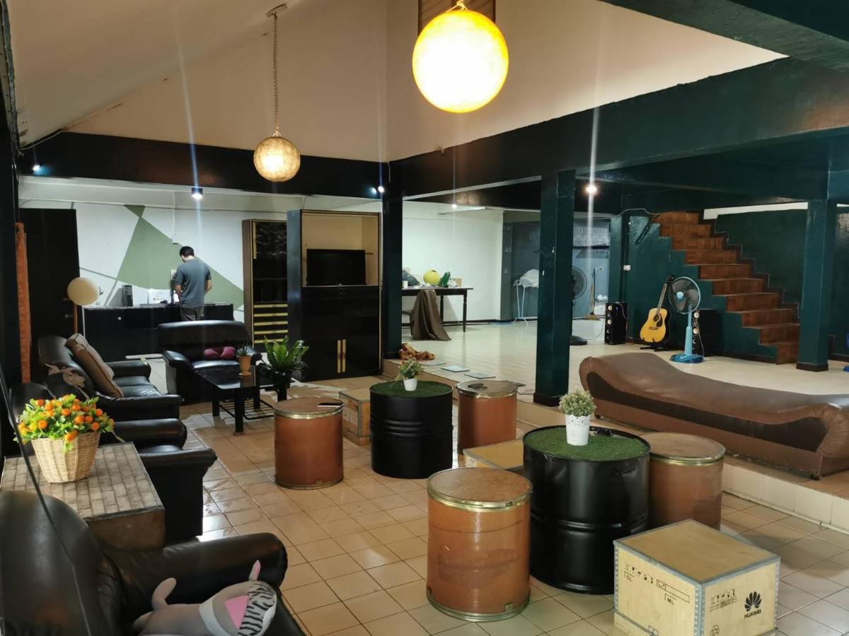 The Chiang Mai Walkers Hotel Buitenkant foto